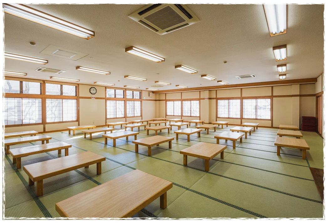 座敷と椅子テーブルどちらにも対応可能な会場
