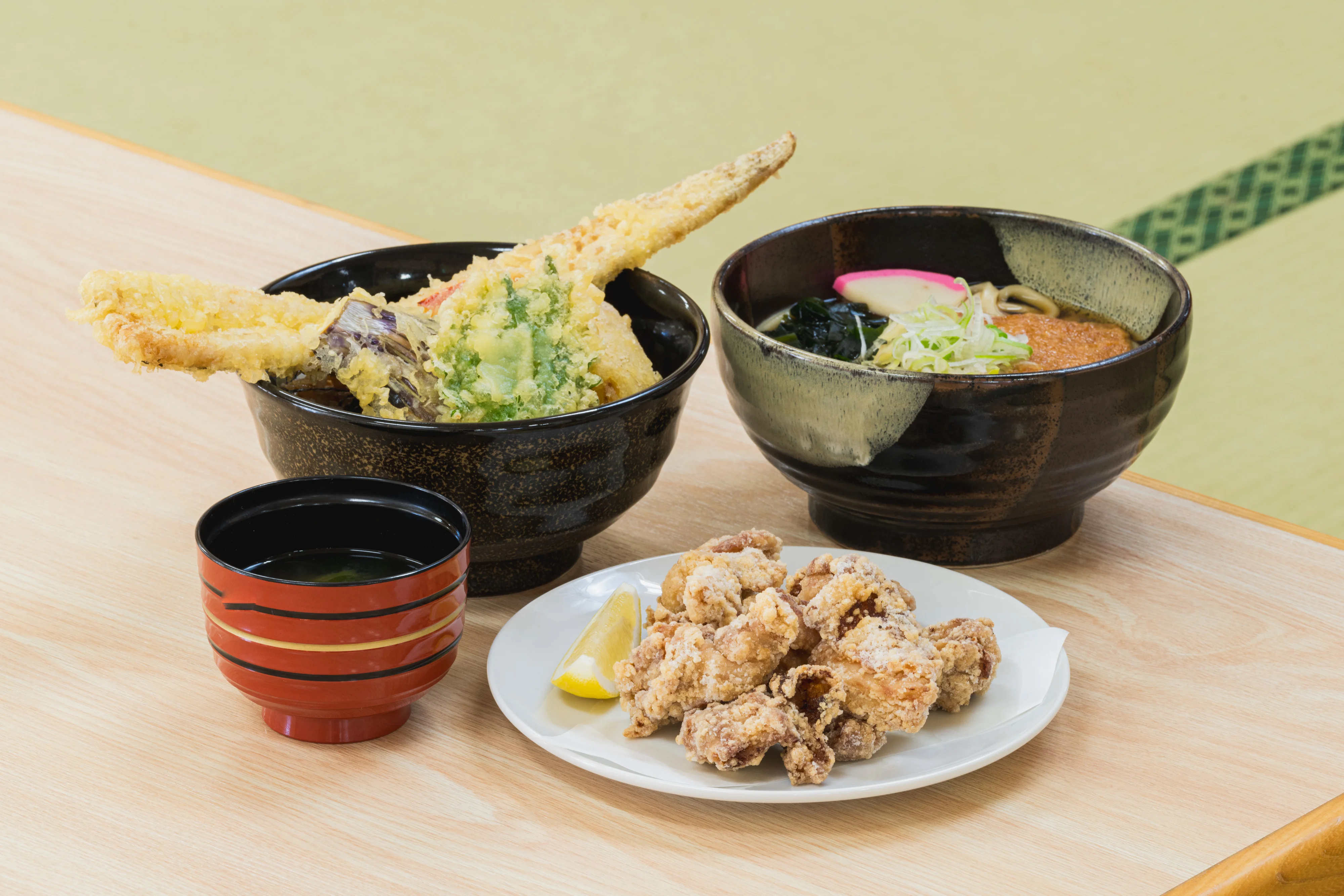 お食事処